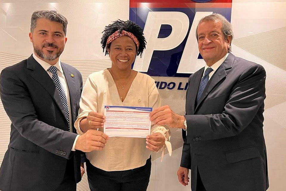 Sílvia Cristina se filia ao PL e destaca trabalhos em prol da Saúde