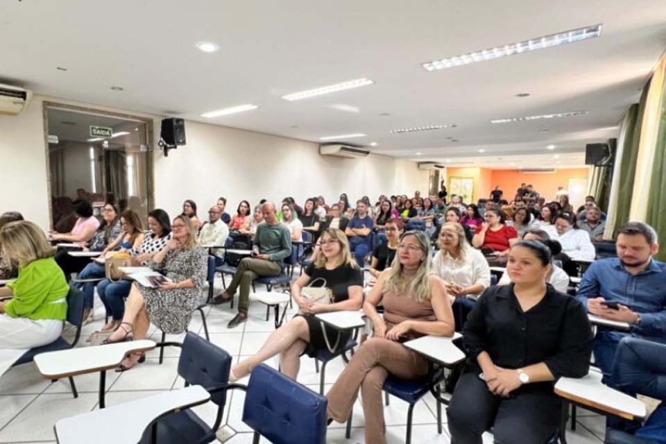 Encontro discute estratégias e ações para aprimorar a qualidade da educação