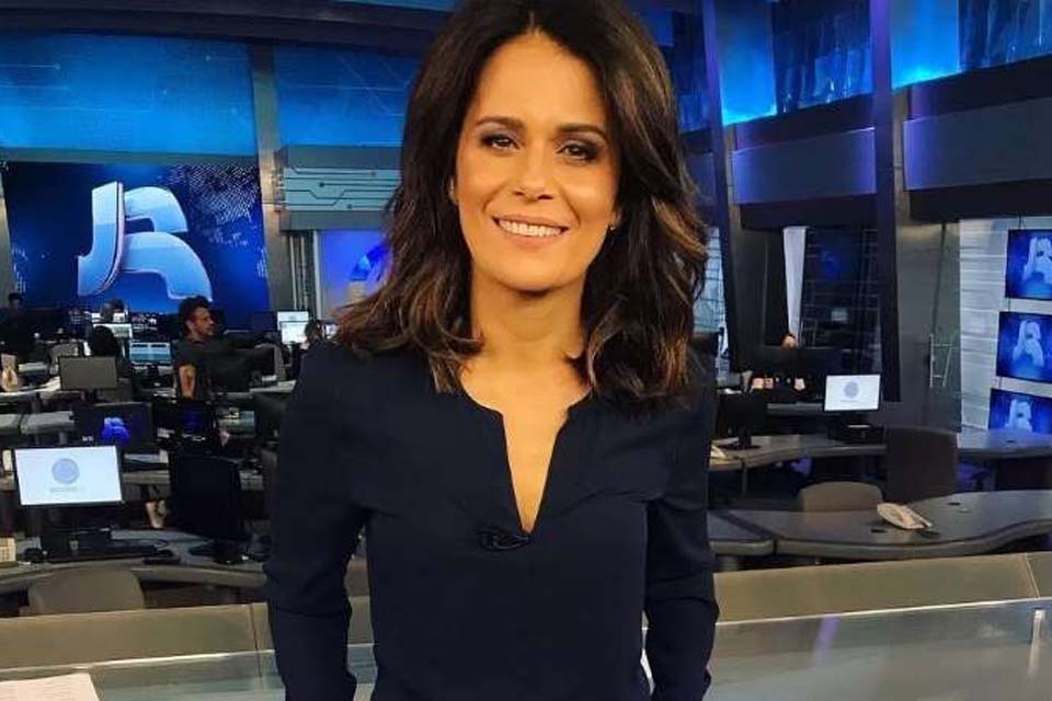 Jornalista da Record critica falta de transparência sobre dados da Covid-19