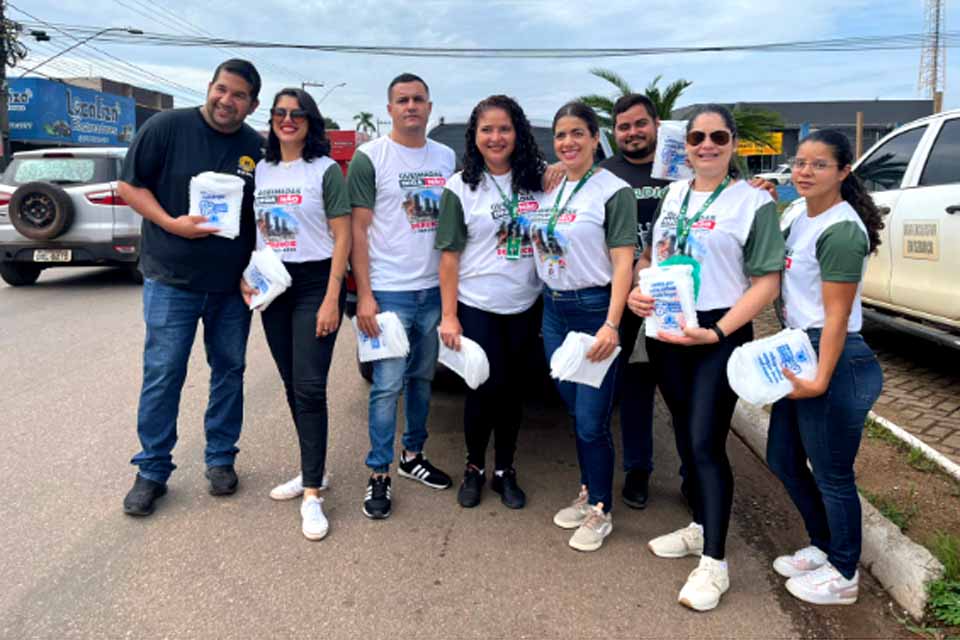 Pit stop orienta população sobre queimadas e descarte correto de resíduos