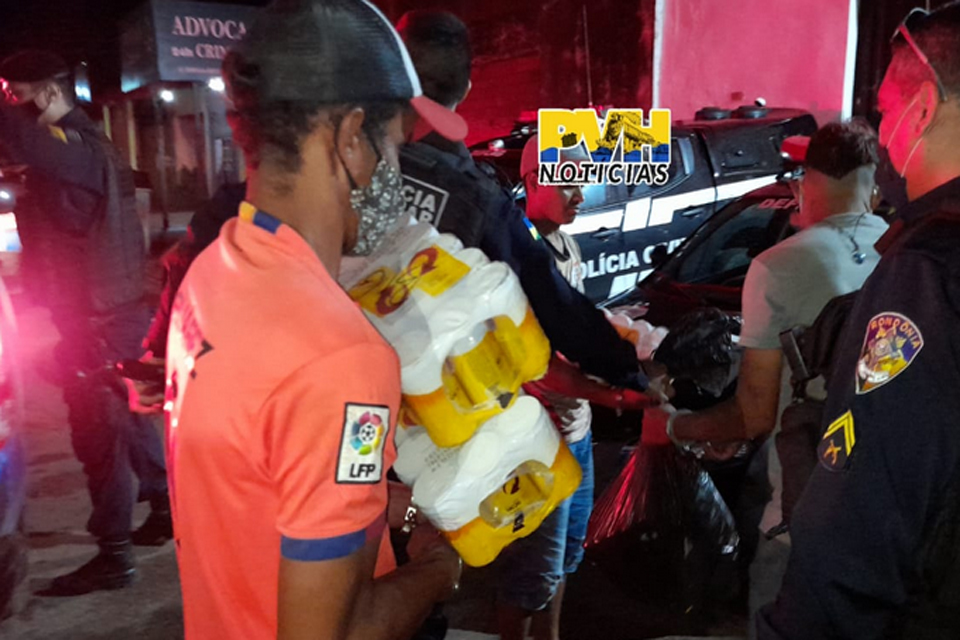 Funcionário de comércio e comparsas são presos furtando cerveja