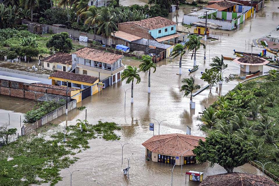 Falta de pessoal e de verba é desafio para defesas civis municipais