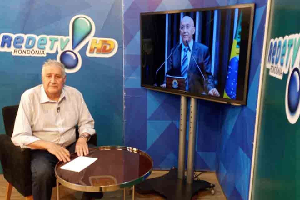 Durante entrevista, Confúcio Moura fala que companheiros defendem sua pré-candidatura ao governo