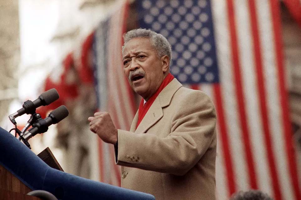 David N. Dinkins, primeiro prefeito negro de Nova York, morre aos 93 anos