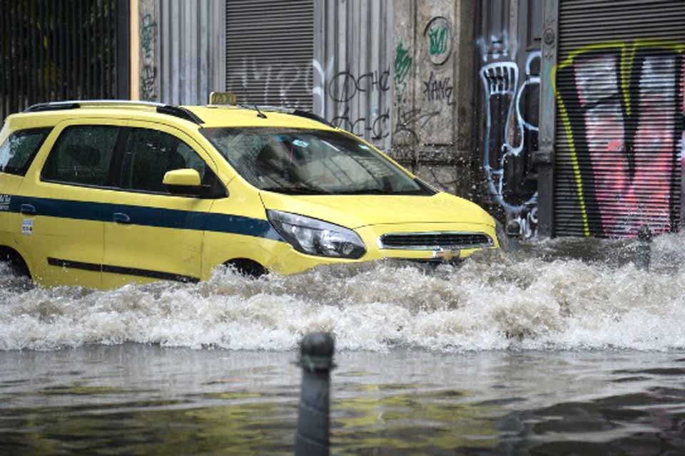 Previsão de chuva forte leva Rio a montar plano de prevenção