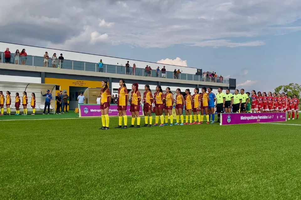 Presidente da FFER prestigia e enaltece Metropolitano de futebol Feminino Sub-17