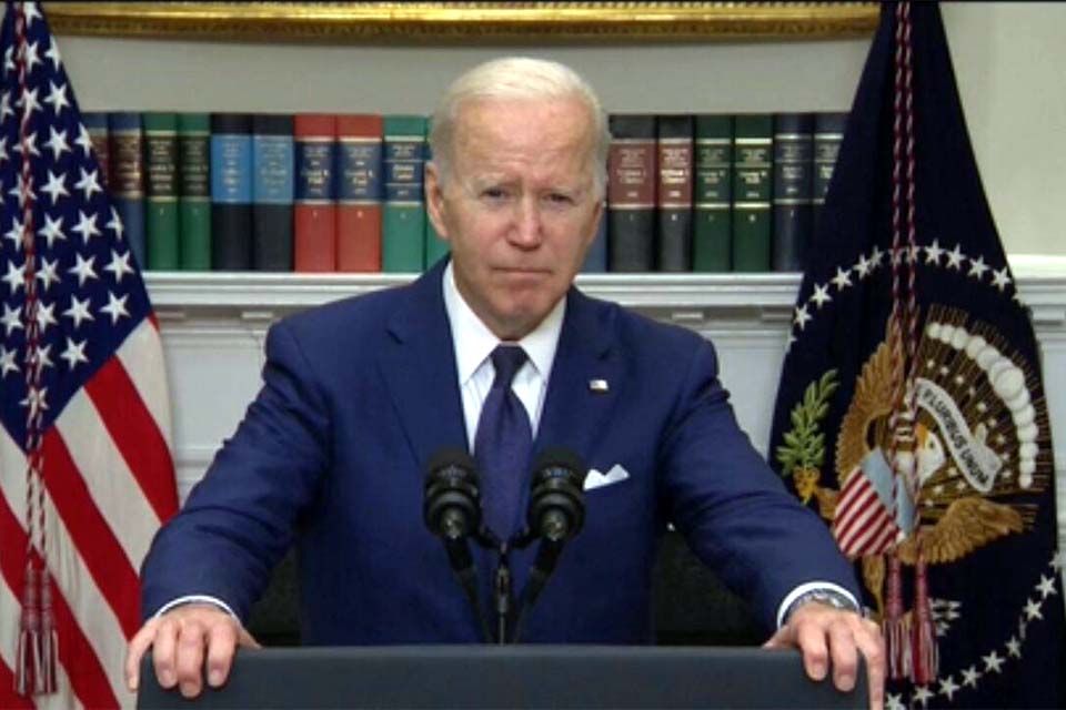 EUA: Biden condena ataque a tiros e apela por maior controle de armas