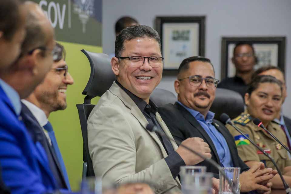 Governador Marcos Rocha empossa 60 peritos e agentes de criminalística em Rondônia