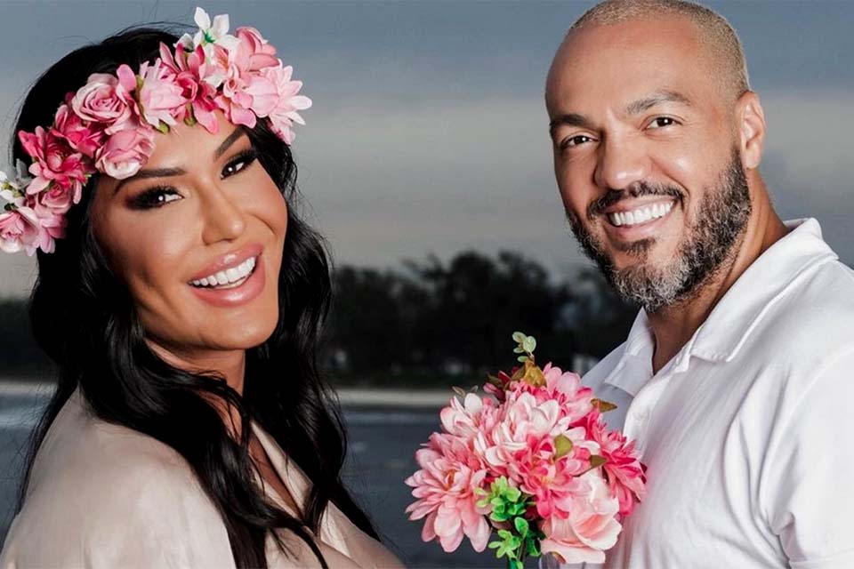 Gracyanne Barbosa revela surpresa ao saber que Belo saiu de casa: 'Momento delicado'