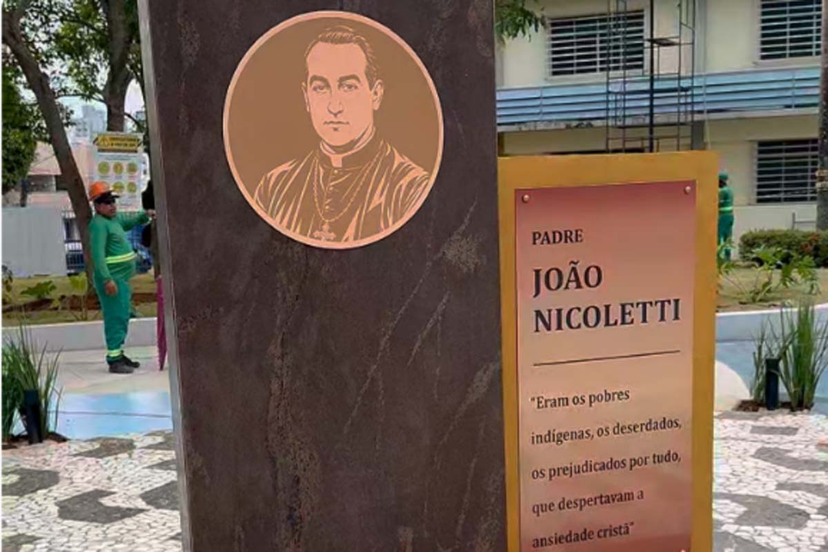 Praça João Nicoletti é revitalizada e entregue como presente pelos 112 anos de Porto Velho
