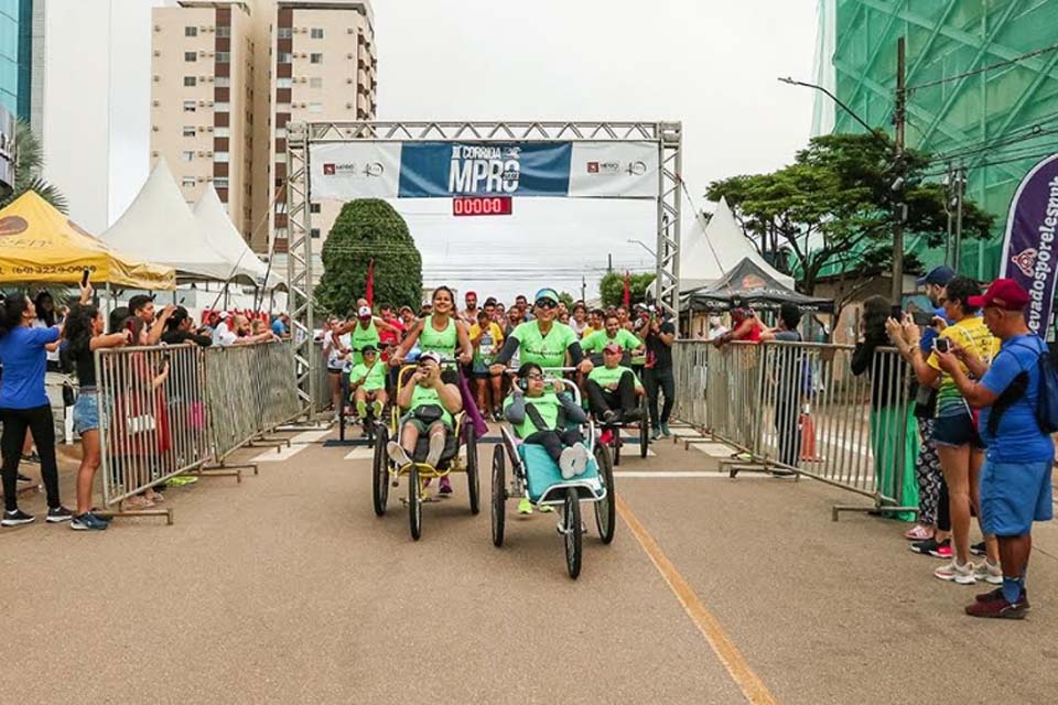 Celebrando 41 anos, MPRO reúne atletas profissionais e amadores em corrida social na Capital