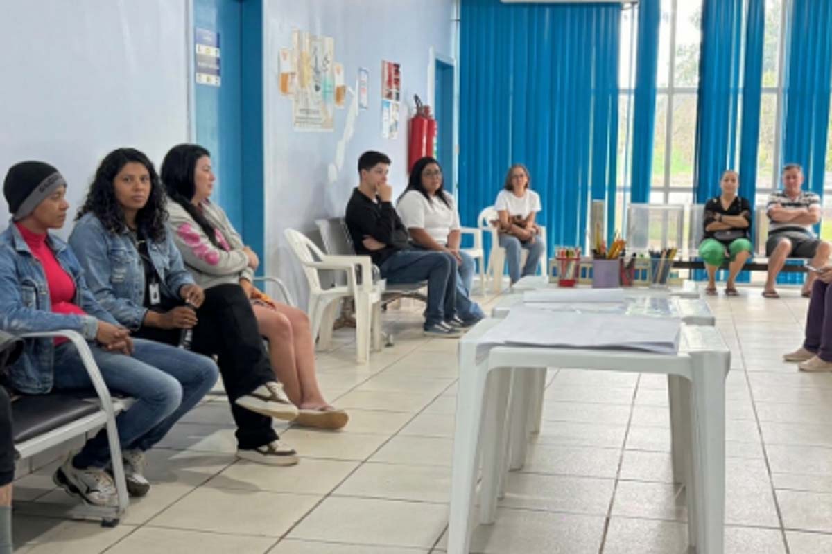 Rede municipal oferece atendimento gratuito em saúde mental e reforça canais de acolhimento