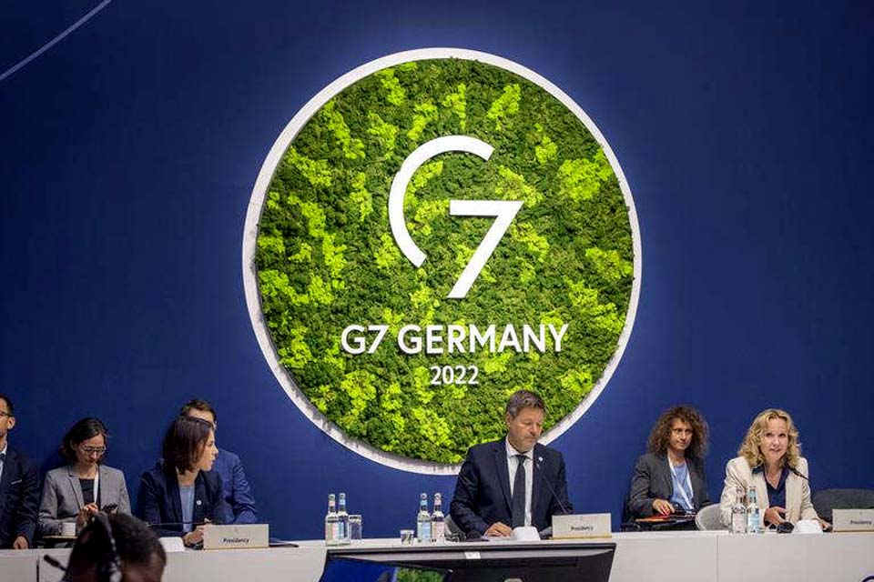 G7 concorda em reduzir significativamente o uso de carvão