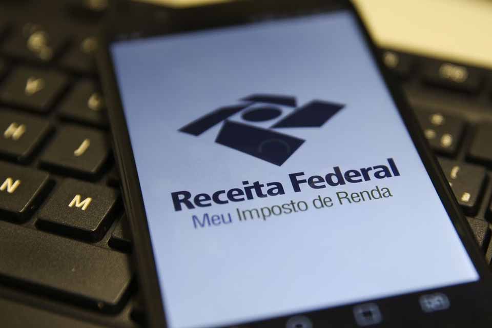 Imposto de Renda desatualizado em 132,51% deixa menos pessoas isentas
