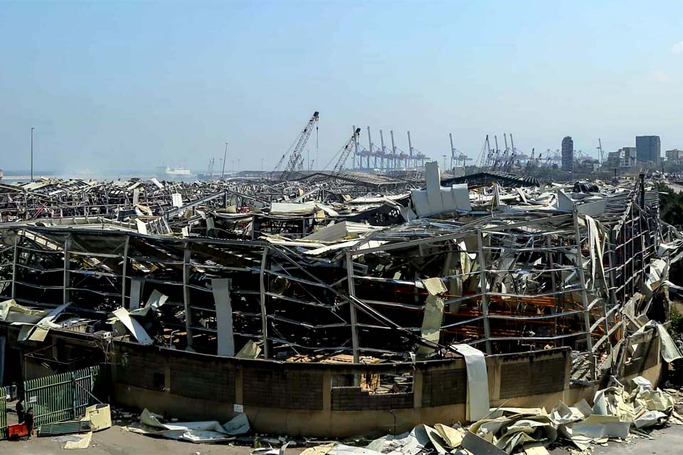 Netanyahu acusa Hezbollah de guardar armamento perto de combustível