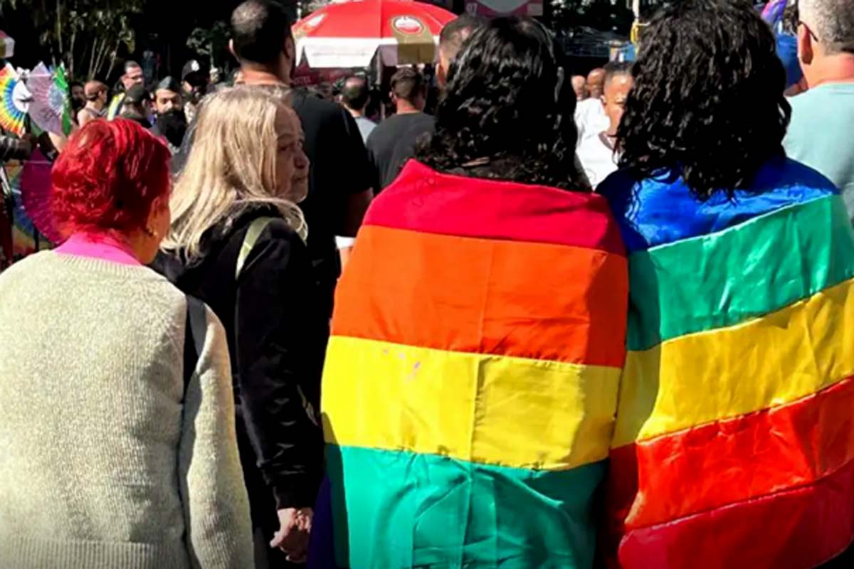 Monitoramento aponta 13 mil ataques a contas de candidaturas LGBT+