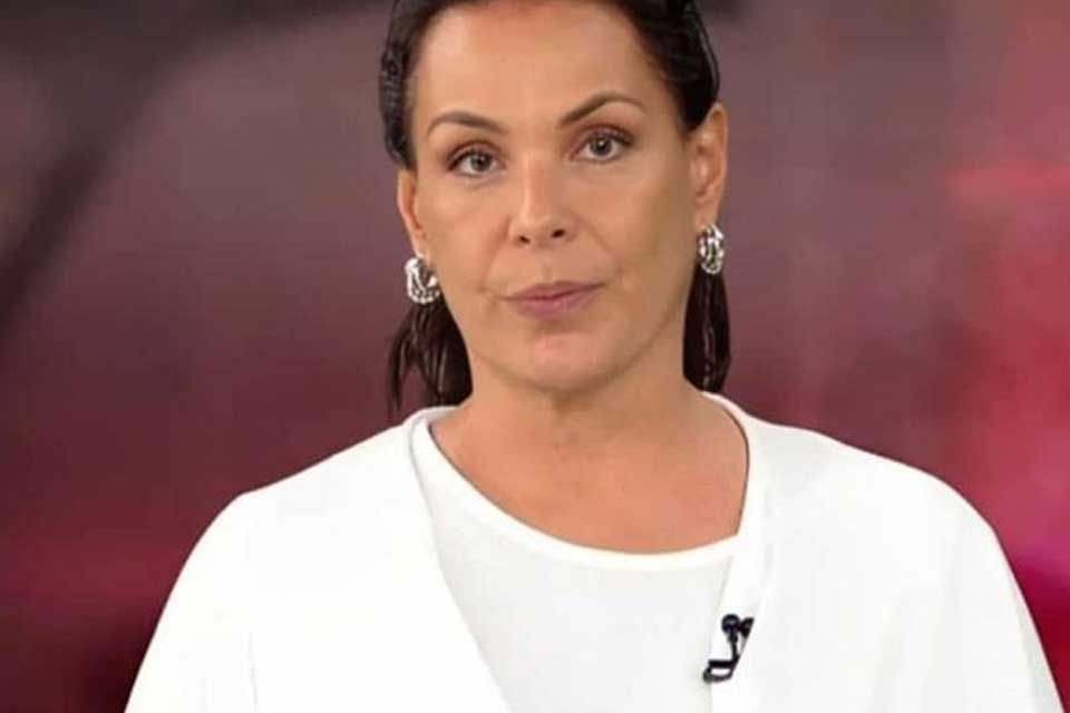 Carolina Ferraz descarta novelas, mas planeja voltar ao teatro e investir em cinema e séries