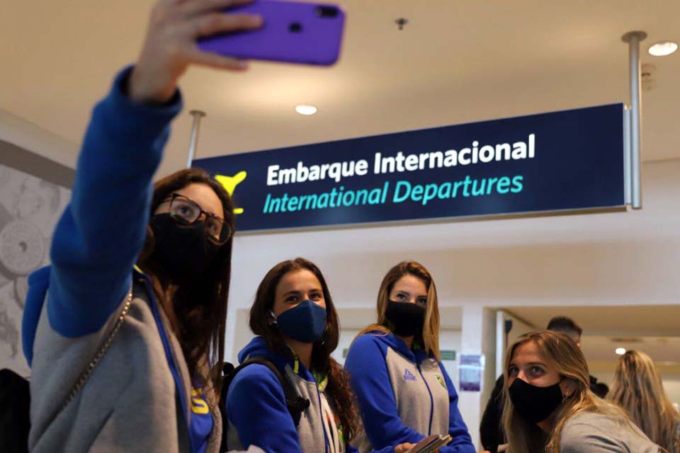 COB: Primeiro grupo da Missão Europa embarca para Lisboa