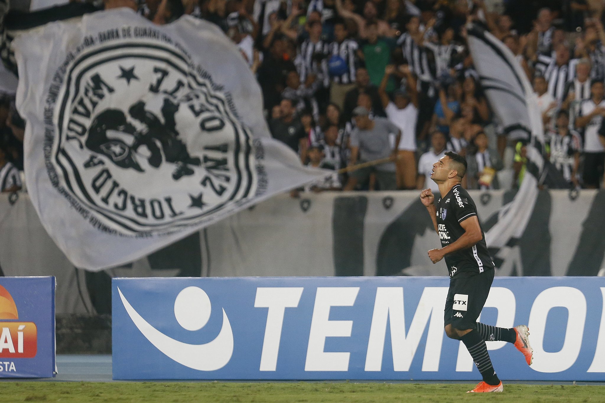 Vídeo - Botafogo 1 x 0 Corinthians; Gol e Melhores Momentos