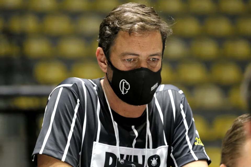 Justiça determina bloqueio de R$ 14,3 mi das contas do Corinthians por dívida com a CET