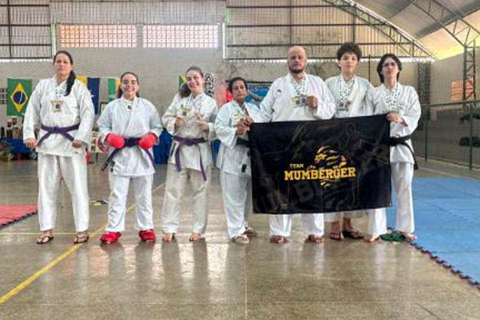 Equipe de Vilhena Team Mumberger brilha na I Copa PSKSC de Karatê em Cabixi 