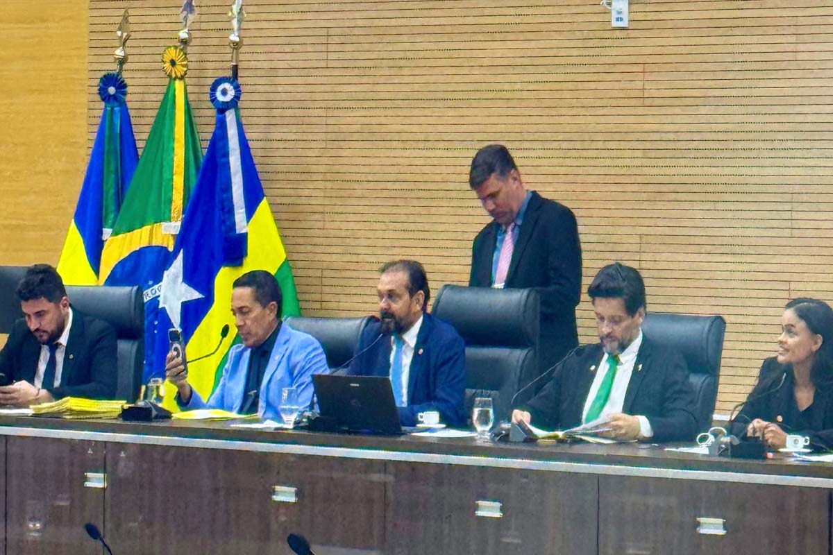 Laerte Gomes defende fortalecimento do cooperativismo e priorização do leite produzido em Rondônia