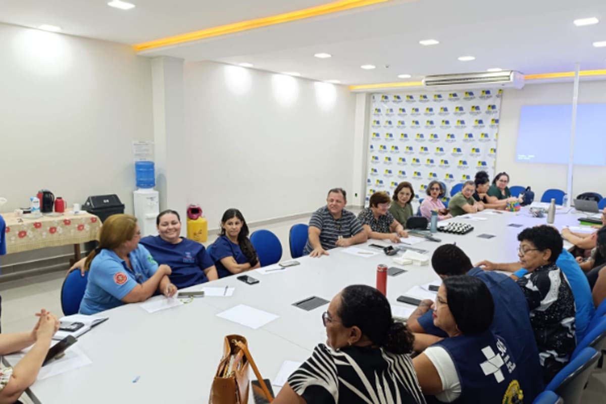 Comunidades dos distritos participam da construção de propostas para fortalecer a saúde pública