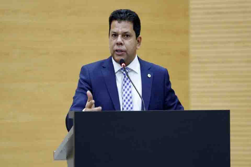 Após receber denúncias de irregularidades, deputado estadual Jair Montes pede fiscalização de órgãos nas bombas de combustível