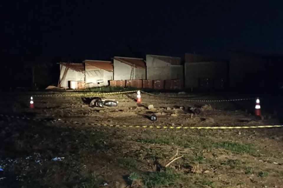  Homem é executado a tiros nos fundos do parque de exposições