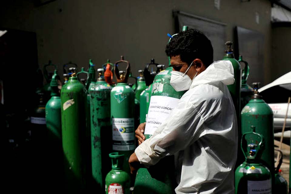 Anvisa divulga medidas para produção de oxigênio contra crise