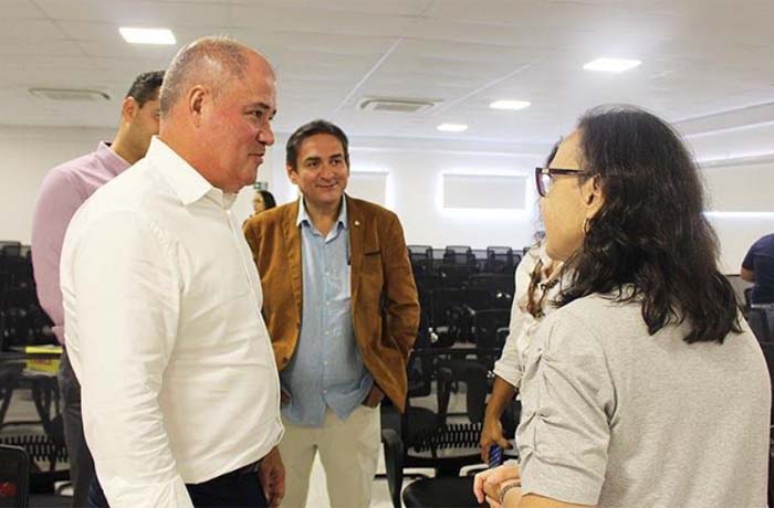 Presidente do Sistema Fecomércio apresenta a Proposta do Desenvolvimento Aéreo ao prefeito Marcito Pinto de Ji-Paraná