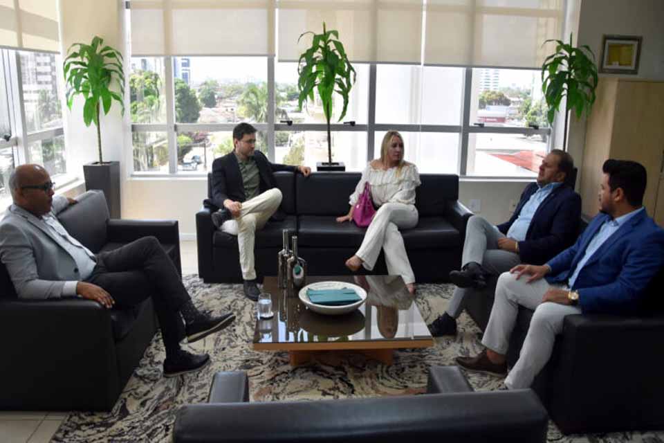 Tribunal de Contas recebe visita institucional da Assembleia