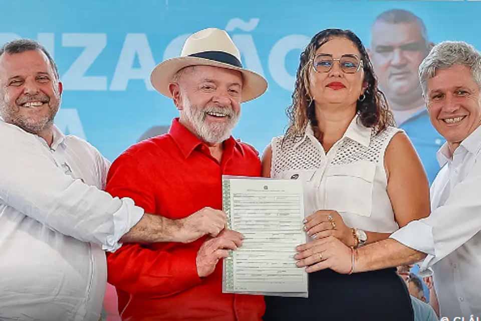 Governo assina acordo para acelerar regularização fundiária