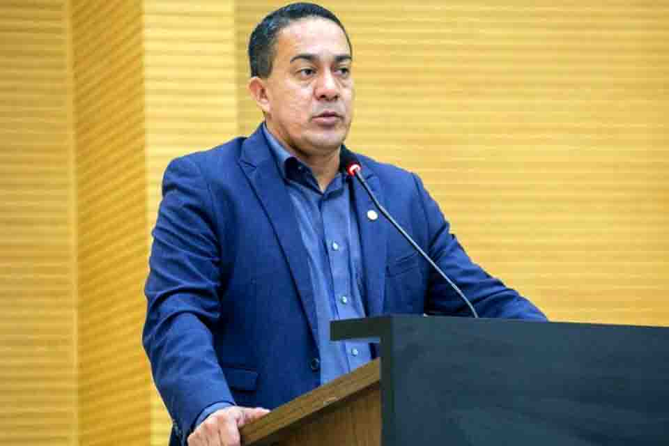 Agora é lei: Pagamento de cartórios com cartão de débito