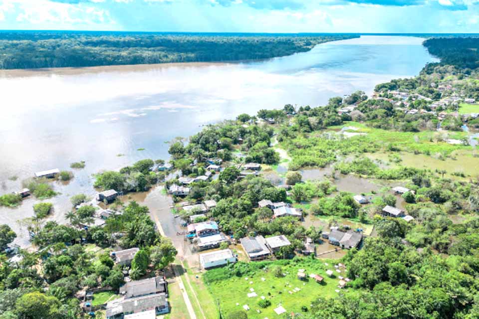 Sistema Acolher revoluciona a atuação da Prefeitura em comunidades ribeirinhas