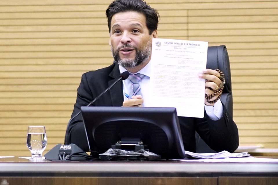 Deputado Delegado Camargo apresenta indicação ao Dia Nacional da Família 