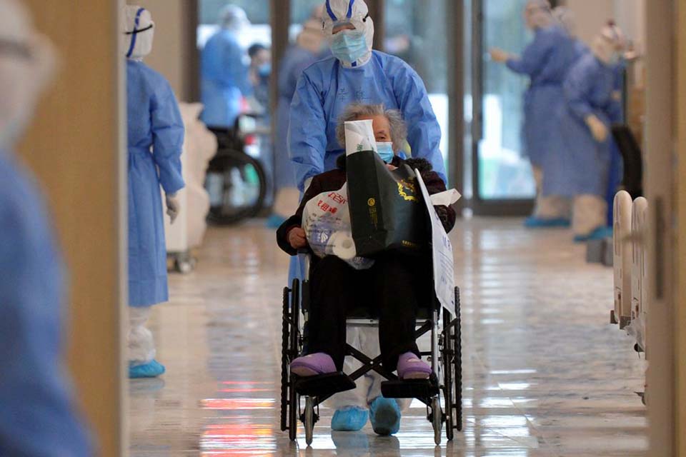 Especialista recomenda medicamentos antimalária contra coronavírus