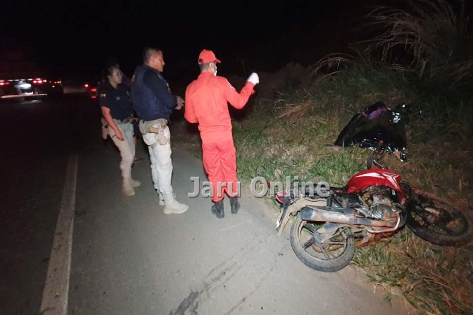 Motociclista de 29 anos morre em acidente na BR 364