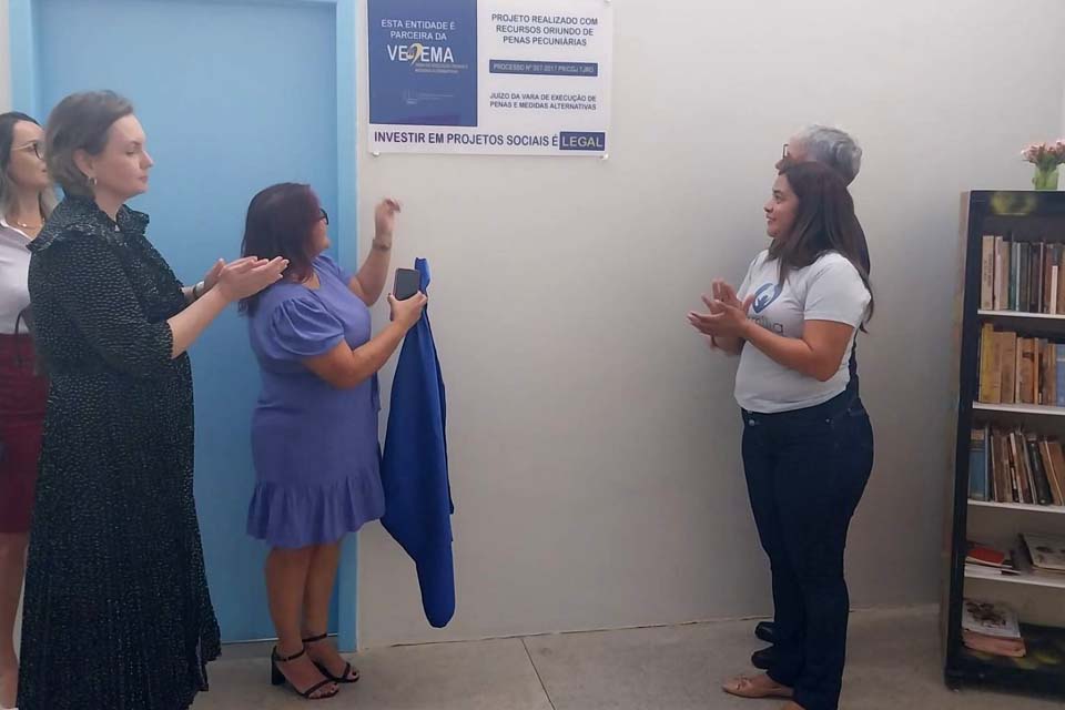 Creas de Porto Velho inaugura sala de informática