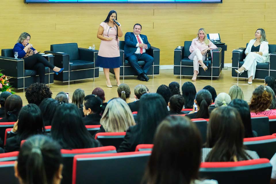 Servidoras são homenageadas pela Assembleia Legislativa de Rondônia no Dia Internacional da Mulher