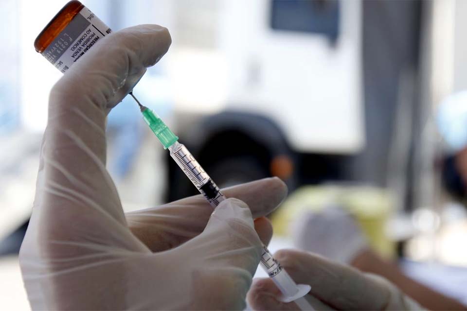 ﻿﻿Ministério da Saúde prorroga campanha de vacinação contra gripe