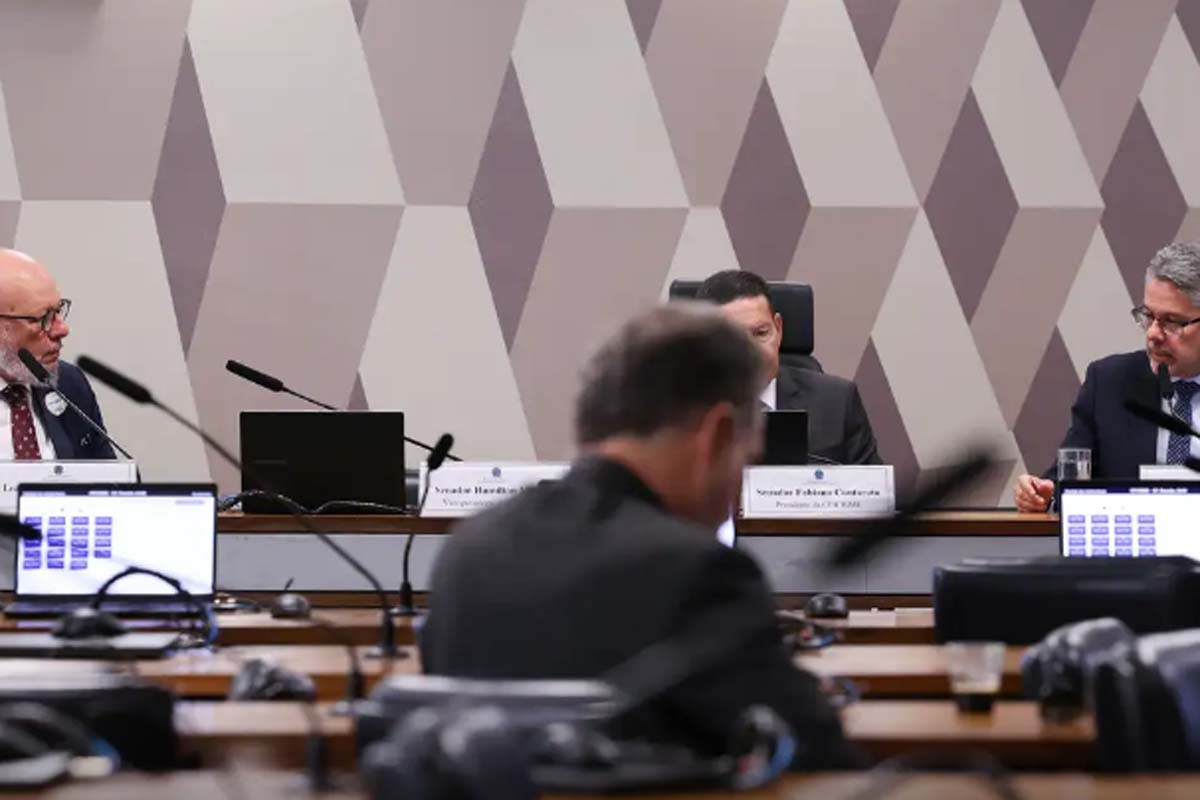 CPI do Crime Organizado convoca Ibaneis, Cláudio Castro e Campos Neto