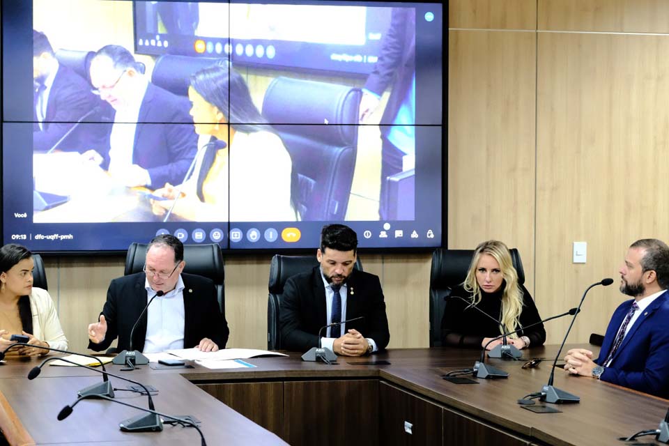 Comissão de Meio Ambiente aprova tramitação de PL que prevê retirada de cascalho por prefeituras e Governo do Estado