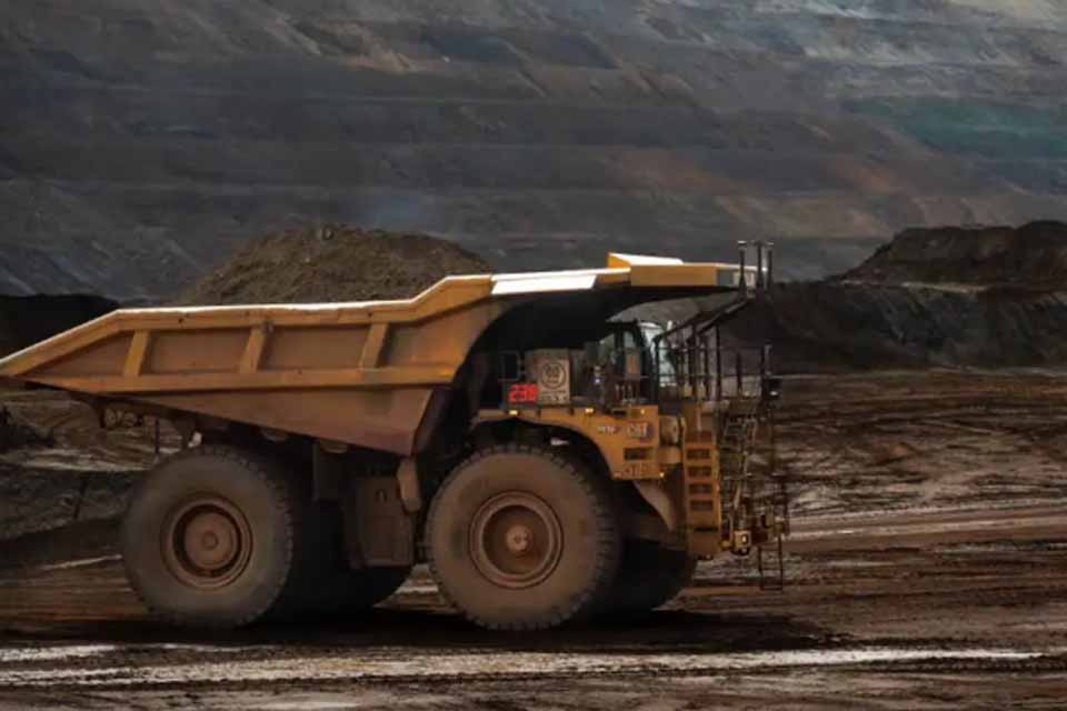 Após vazamento, Justiça paralisa atividades da Vale em complexo de MG