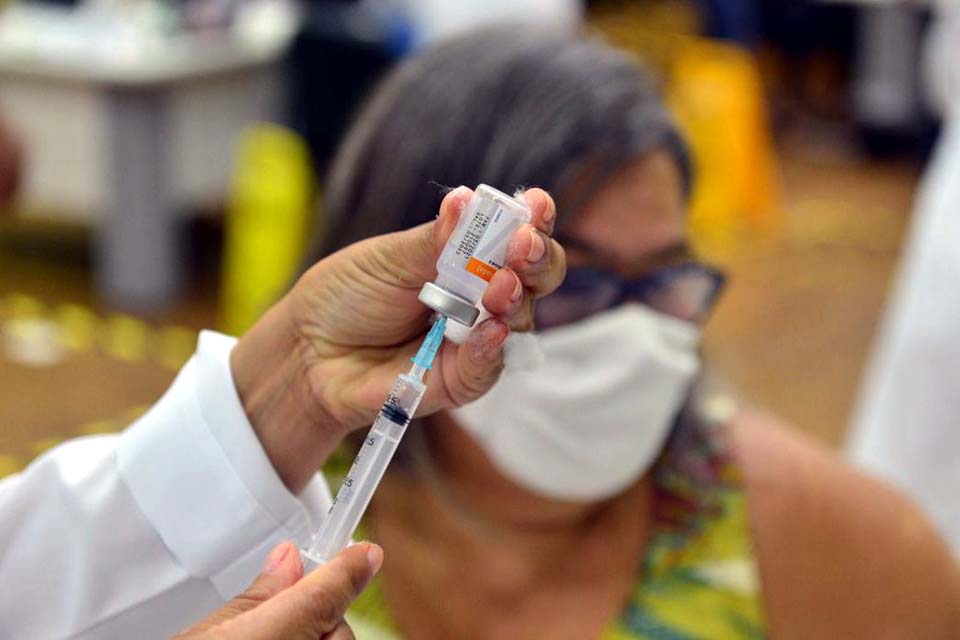 Butantan reforçará dados sobre aplicação de vacina para evitar perdas