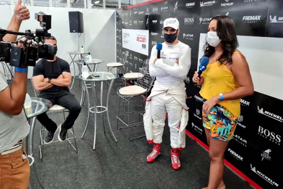 Caio Castro nega que irá apresentar 'A Fazenda': “Não tô sabendo de nada”