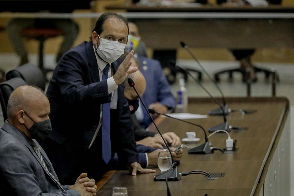 Deputado estadual Laerte Gomes pede reforma do escritório da Emater em Ji-Paraná