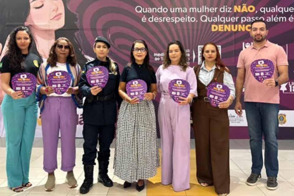 Em reforço à campanha “Não é Não” no Carnaval, MPRO realiza adesivação de conscientização no Porto Velho Shopping
