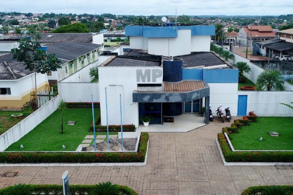 MPE obtém na Justiça Eleitoral a retirada de outdoors no município