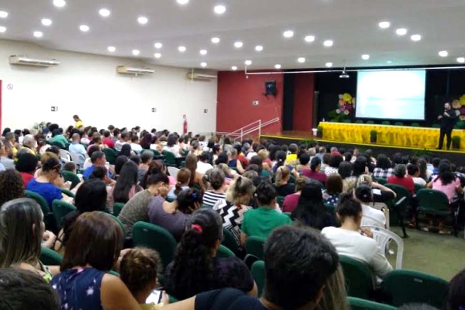 Sebrae apresenta palestra sobre aprendizagem; A prefeitura promoveu encontro